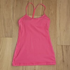 Lululemon workout tank